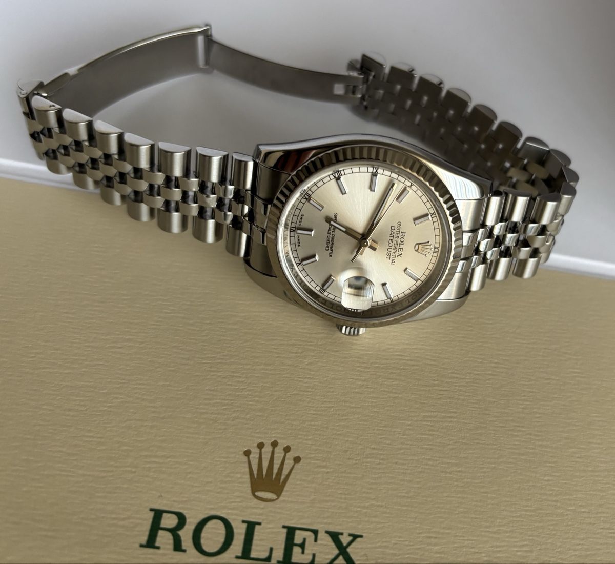 Montre de prestige Rolex Datejust 116234