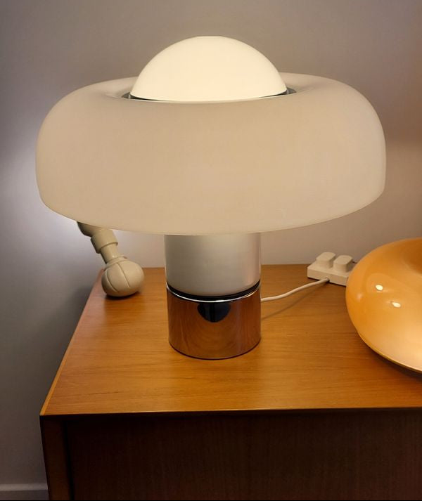 Lampe Brumbury fabriquée par l'éditeur Harvey GUZZINI