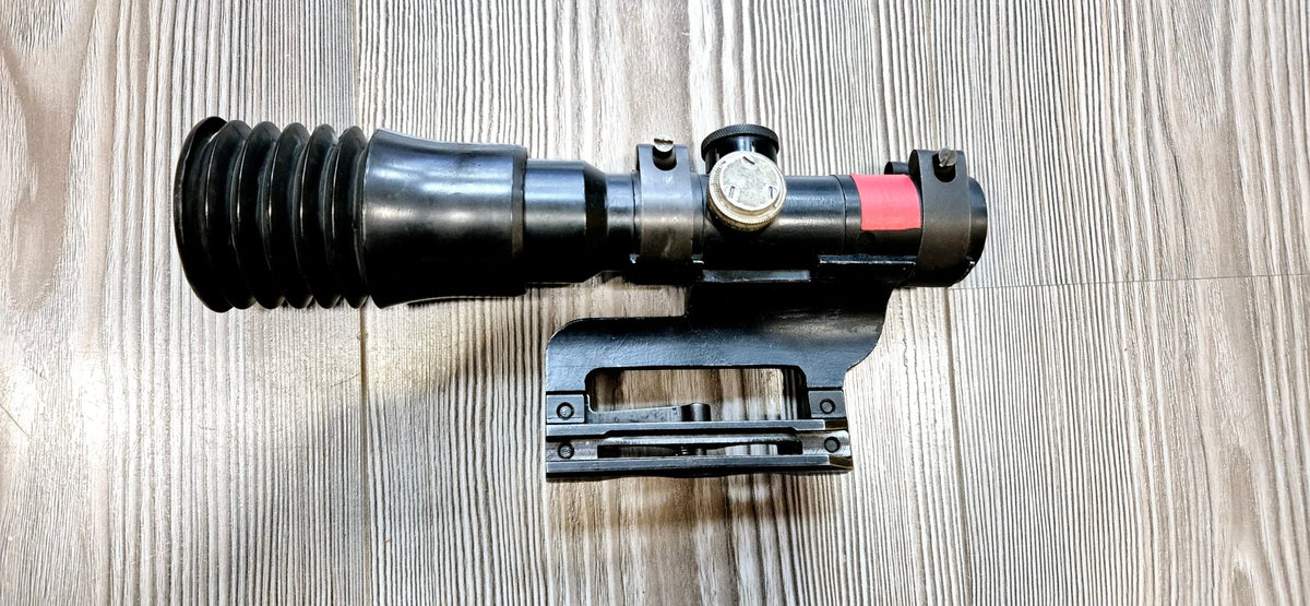 LUNETTE APX806 AVEC MONTAGE 49/56