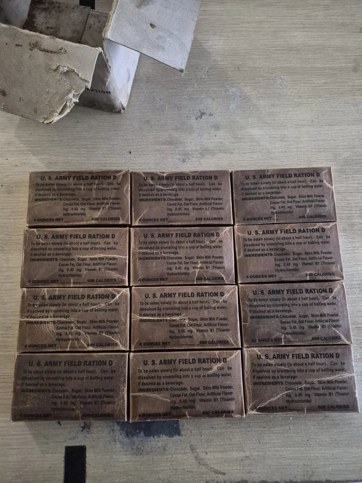 Lot de 12 rations type d us ww2