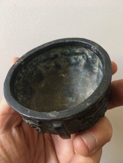 Récipient antique chinois