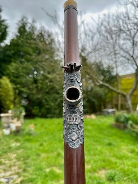 Ancienne pipe asiatique