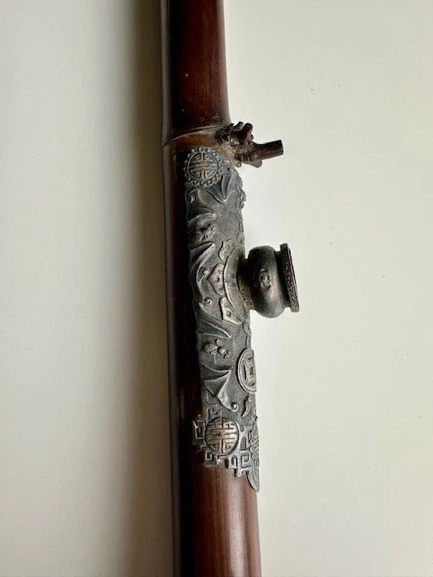 Ancienne pipe asiatique