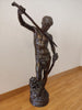 Statue en bronze du XIXe siècle représentant David vainqueur de Goliath,