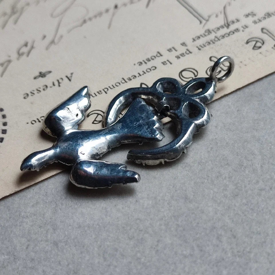 Pendentif ancien