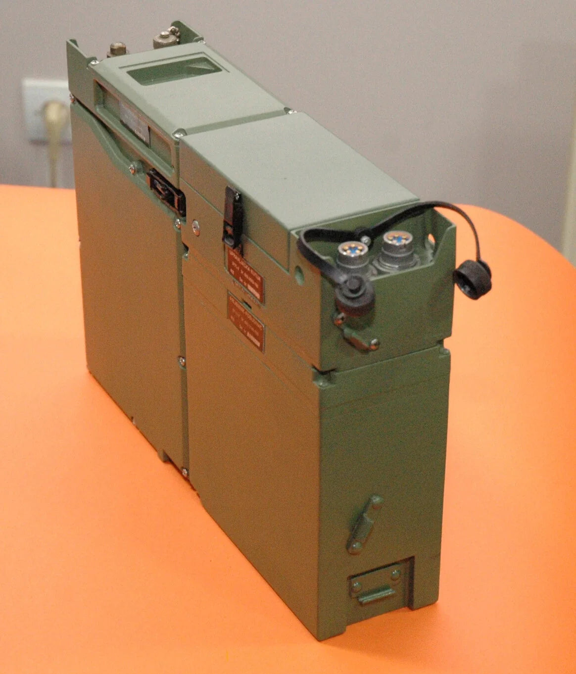 Transmetteur radio hf militaire