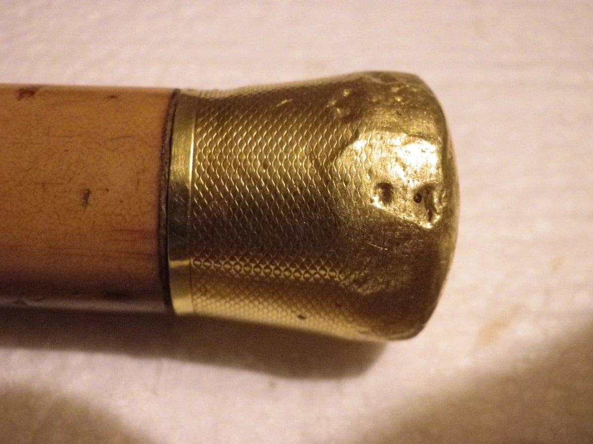 Canne ancienne pommeau or 18k poinçon tête d'aigle