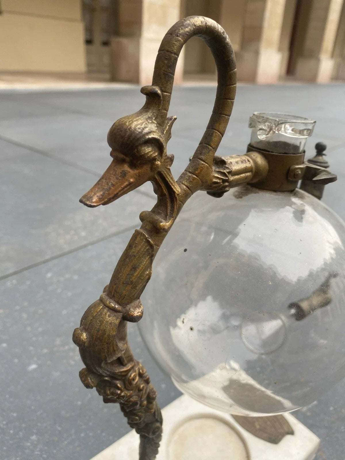 Cafetière ancienne en verre