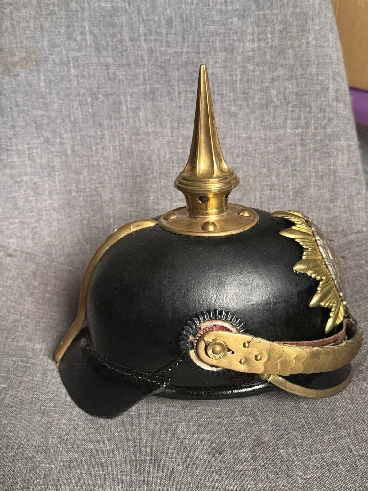 Casque à pointe sous-officier