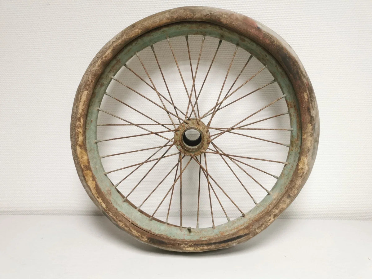 Paire de roues avion aéroplane caudron frères