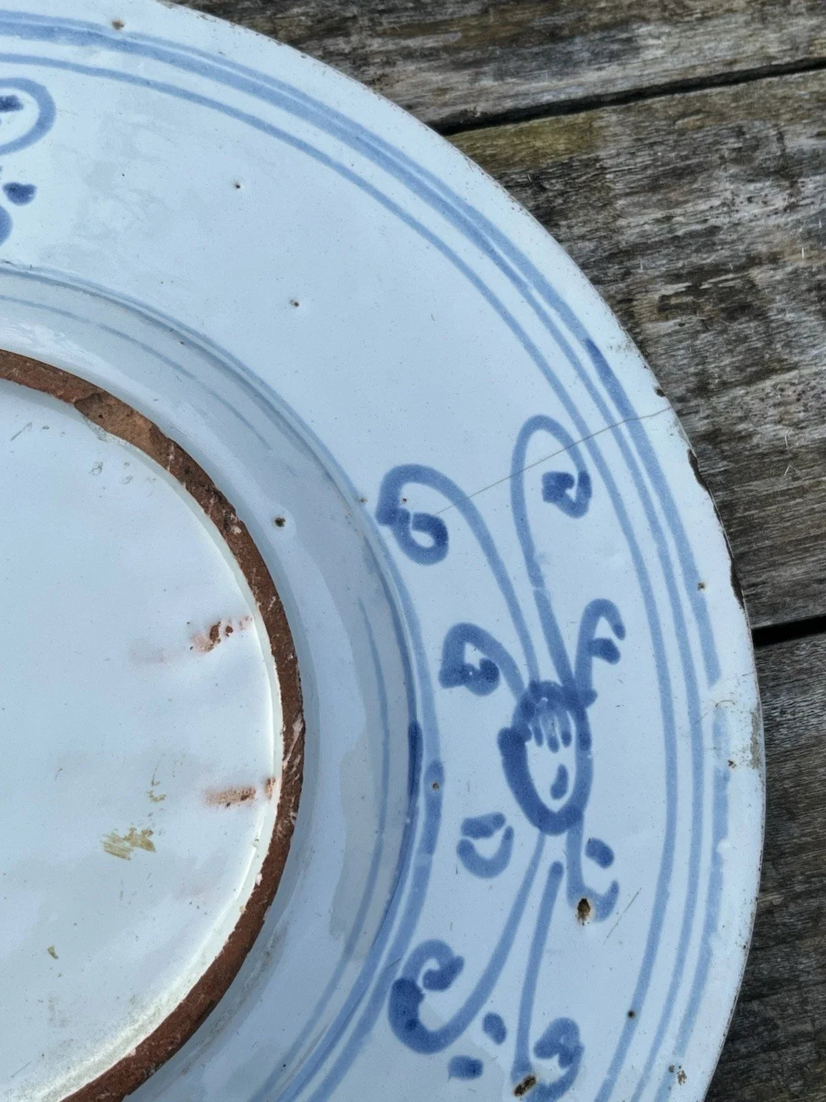 Assiette en faïence