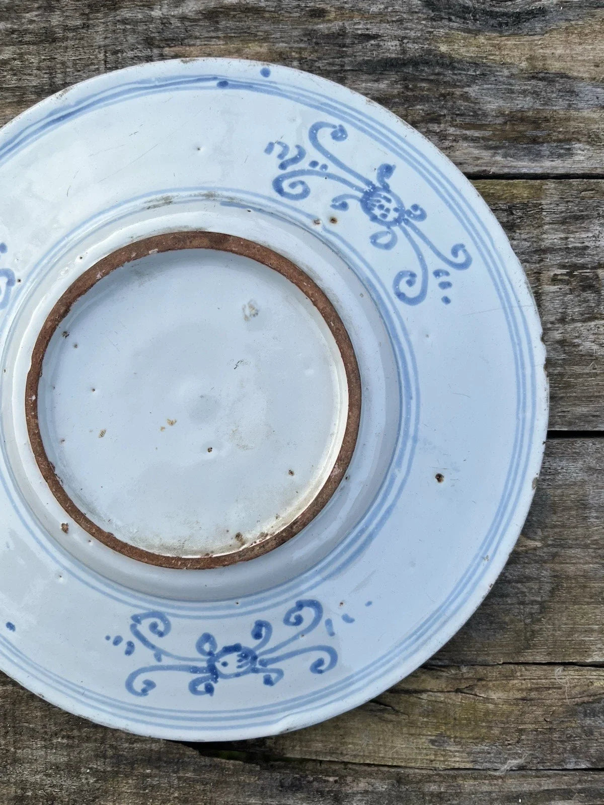 Assiette en faïence