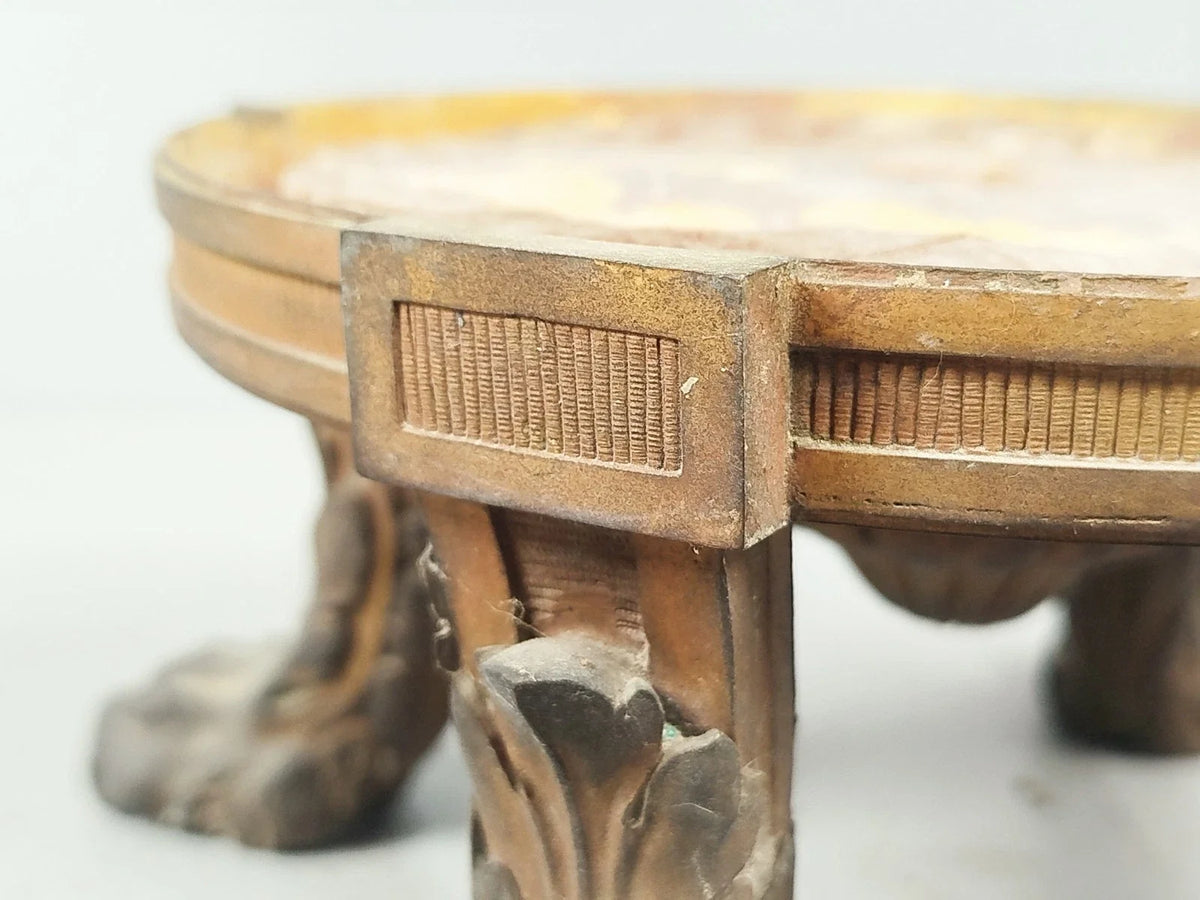 Socle piédestal