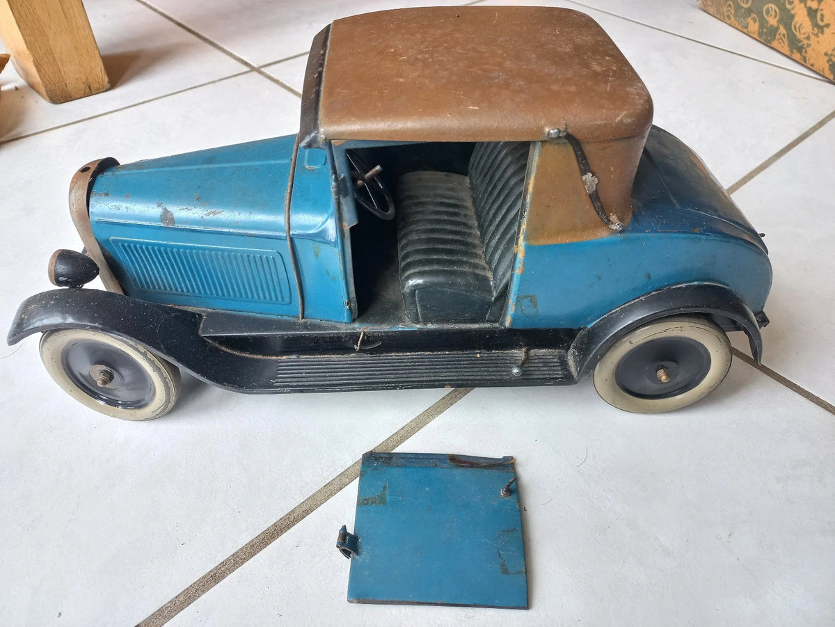Jouet automobile mécanique André Citroën