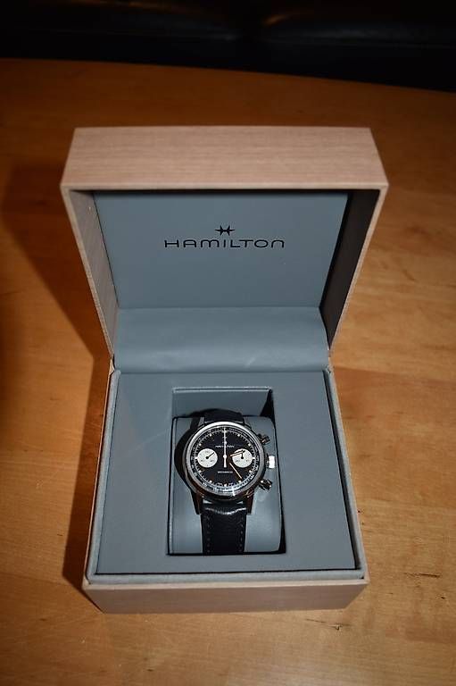 Montre chronographe à remontage manuel