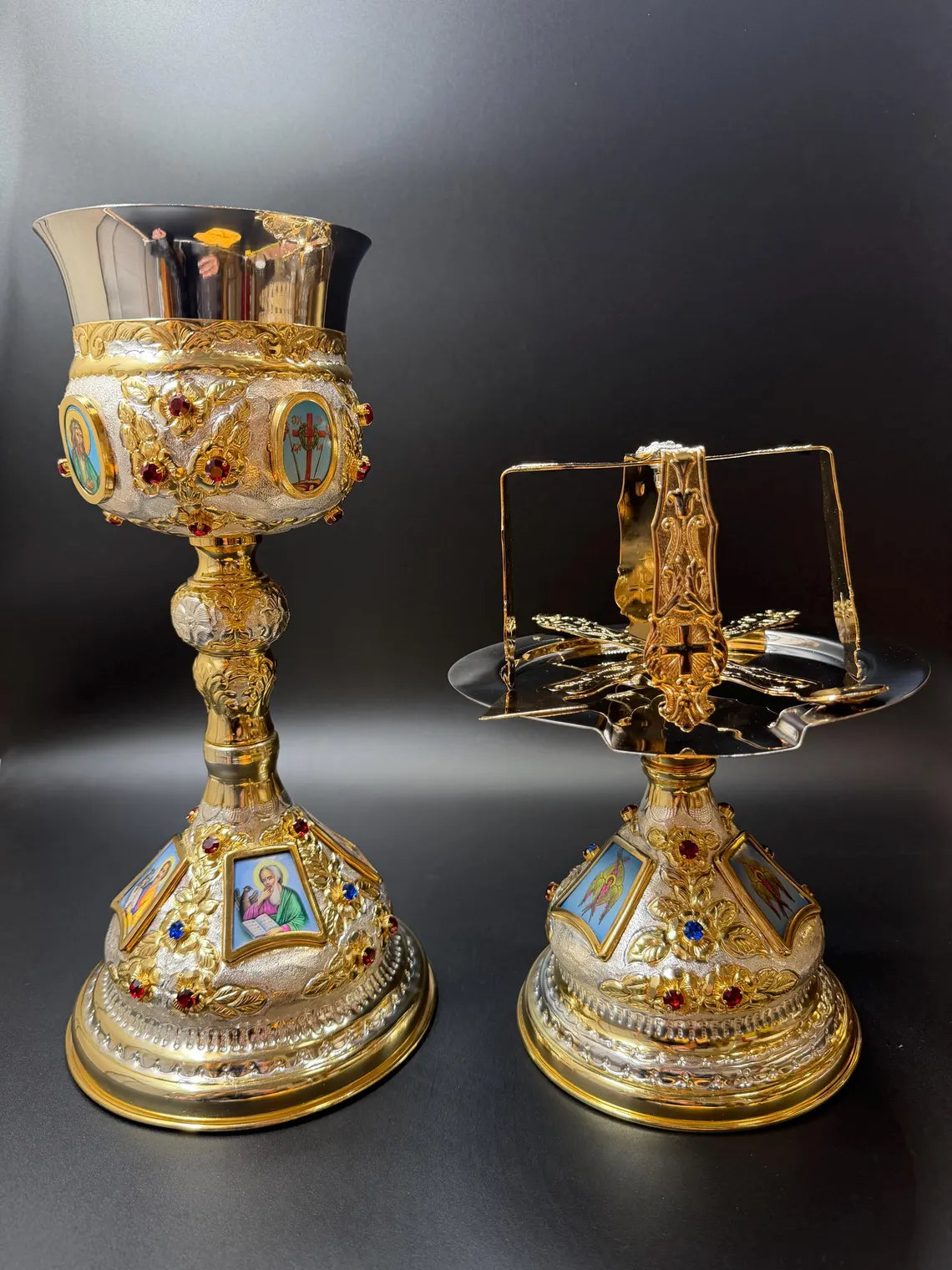 Ensemble de calices liturgiques fabriqués à la main