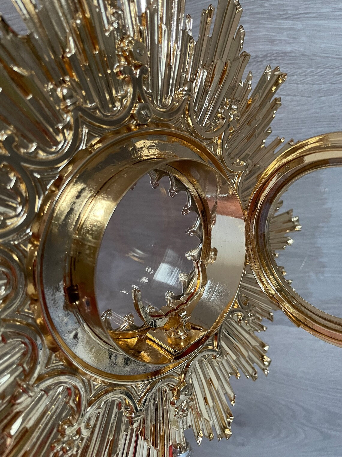 Ostensoir du Saint-Sacrement du XVIIIe siècle