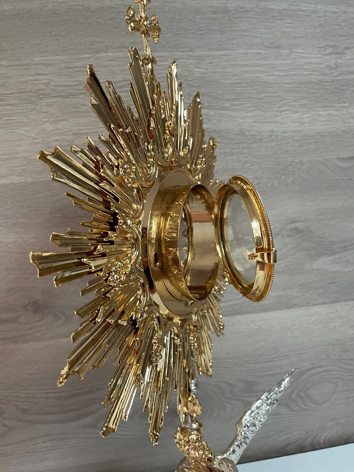 Ostensoir du Saint-Sacrement du XVIIIe siècle