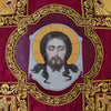 Chasuble romaine traditionnelle en or, ornée de l'image du Mandylion