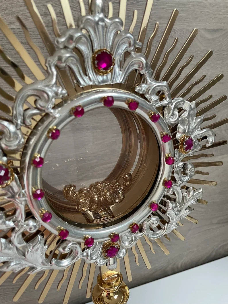 Ostensoir vénitien du début du XXe siècle en laiton