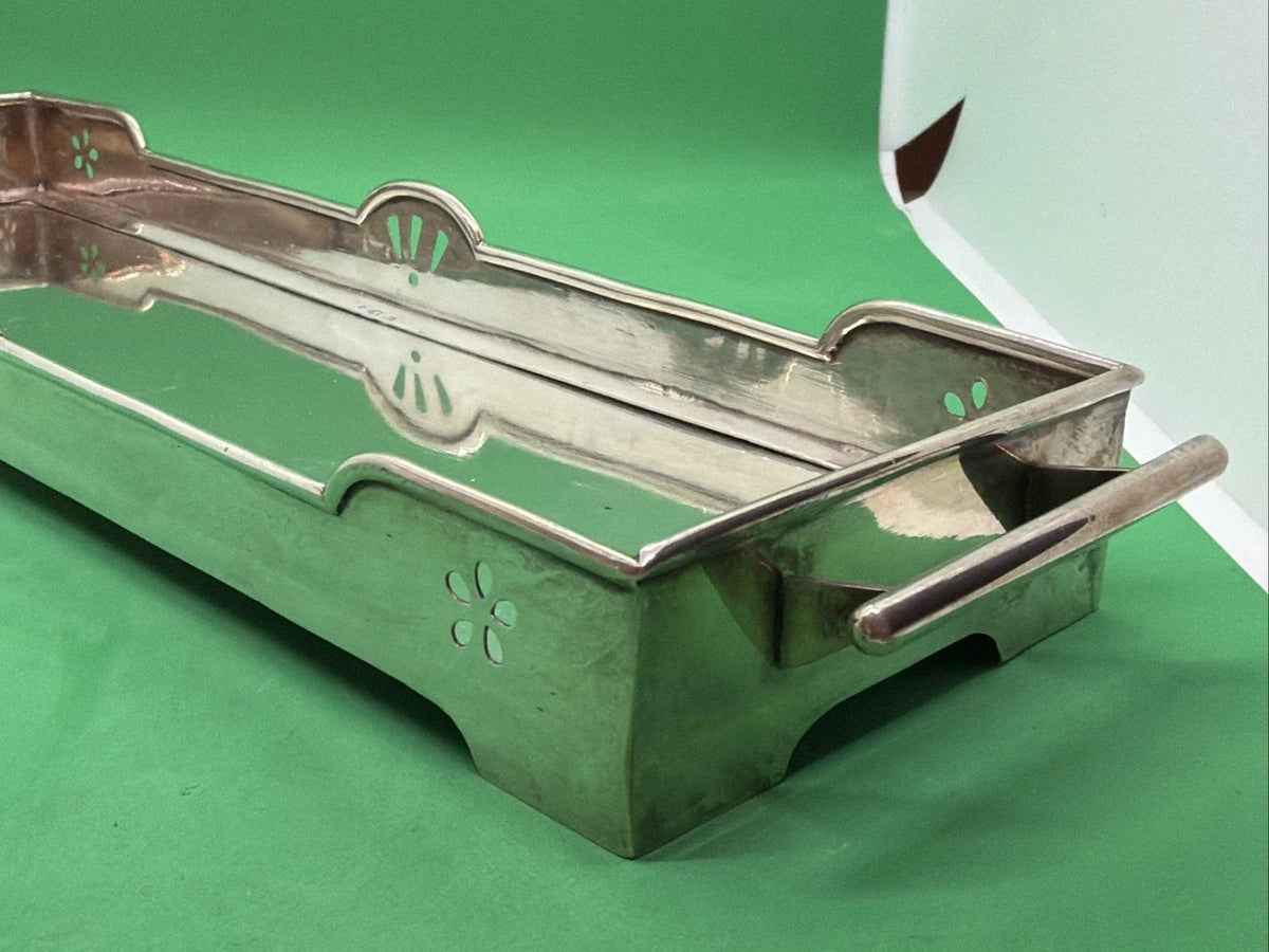 Ancien service à liqueur en argent massif