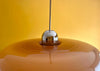 Lampe suspension OVNI emblématique de l'ère spatiale Harvey Guzzini des années 1970