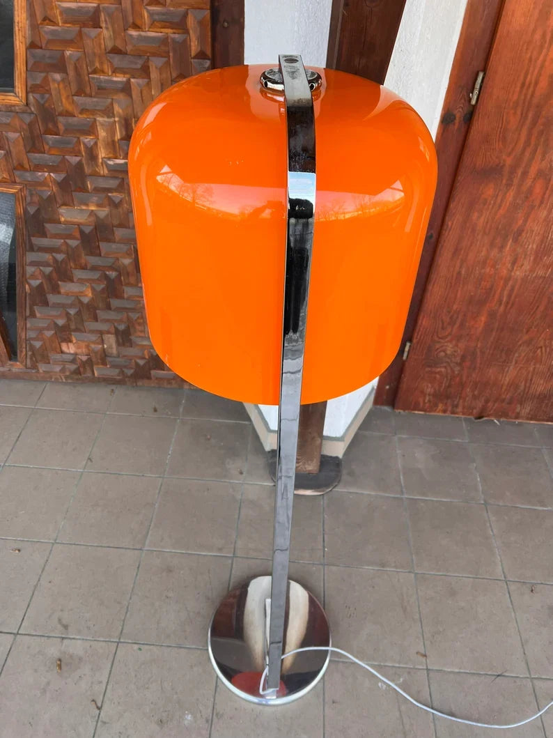 Rare lampadaire Alvise signé Luigi Massoni pour Guzzini
