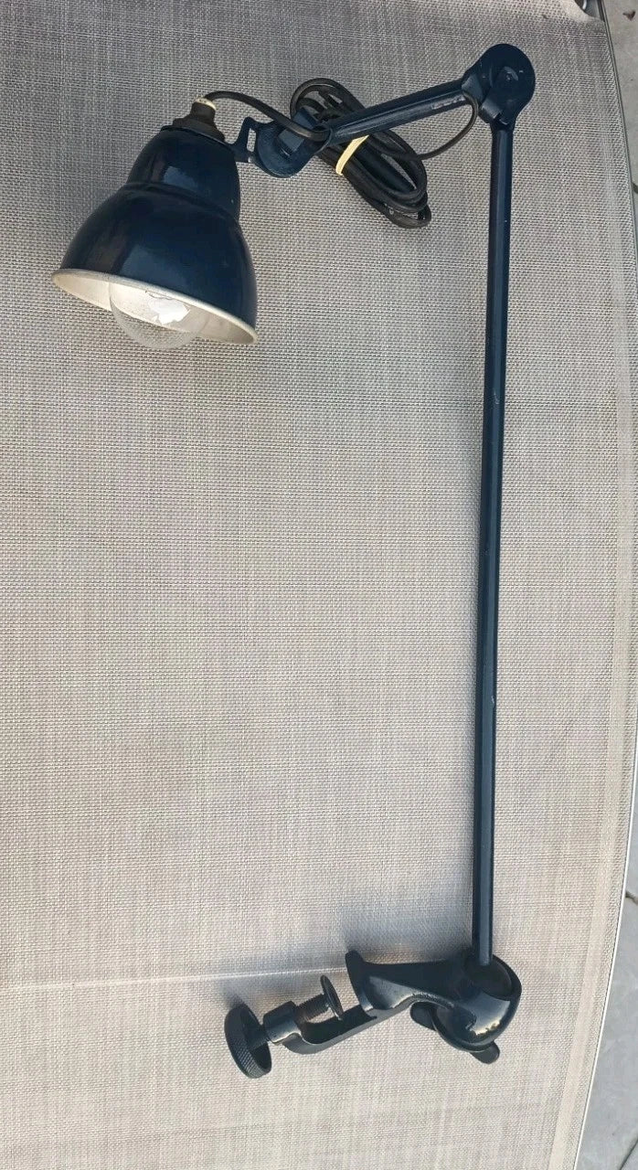 Lampe de bureau iconique signée Bernard Albin Gras