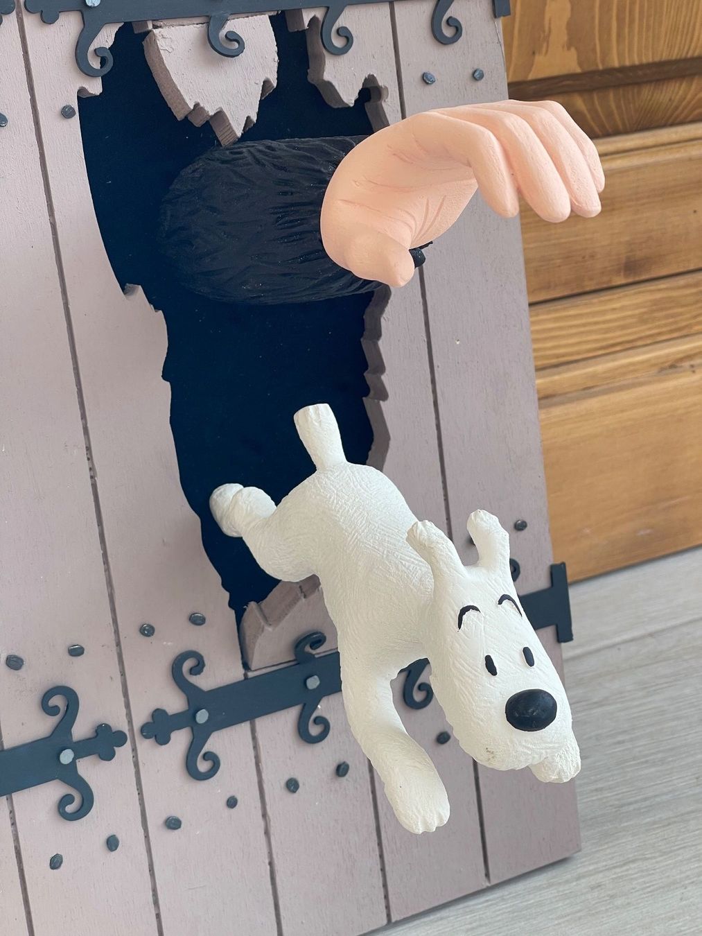 Figurine résine inspirée de l'album L'Île Noire