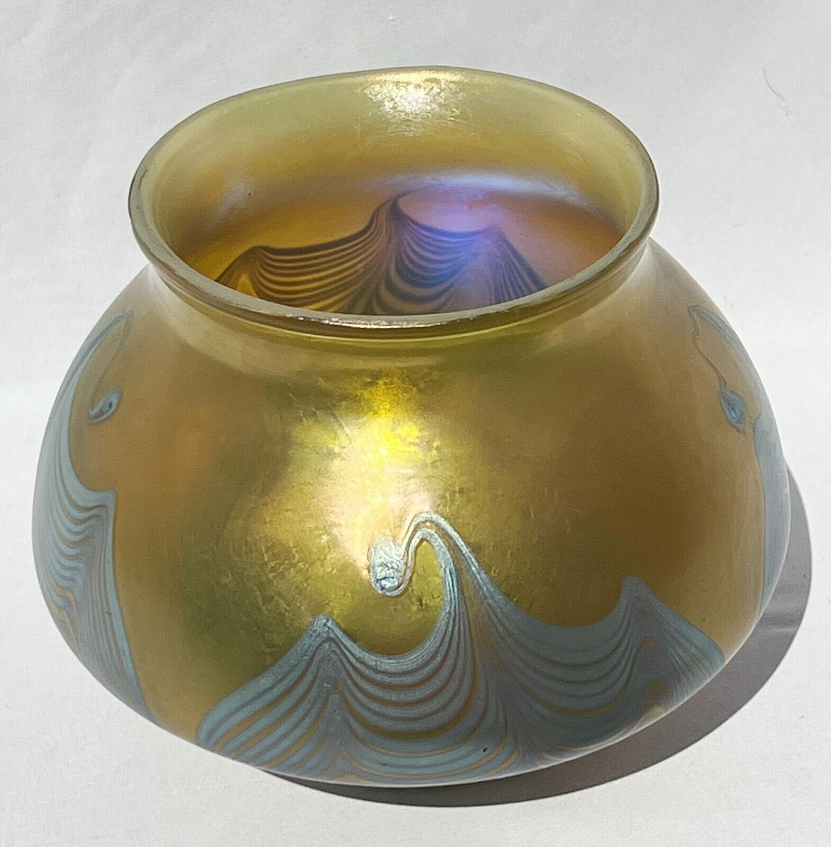 Vase vintage bohème irisé