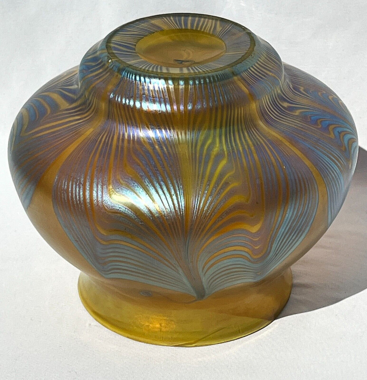 Vase vintage bohème irisé