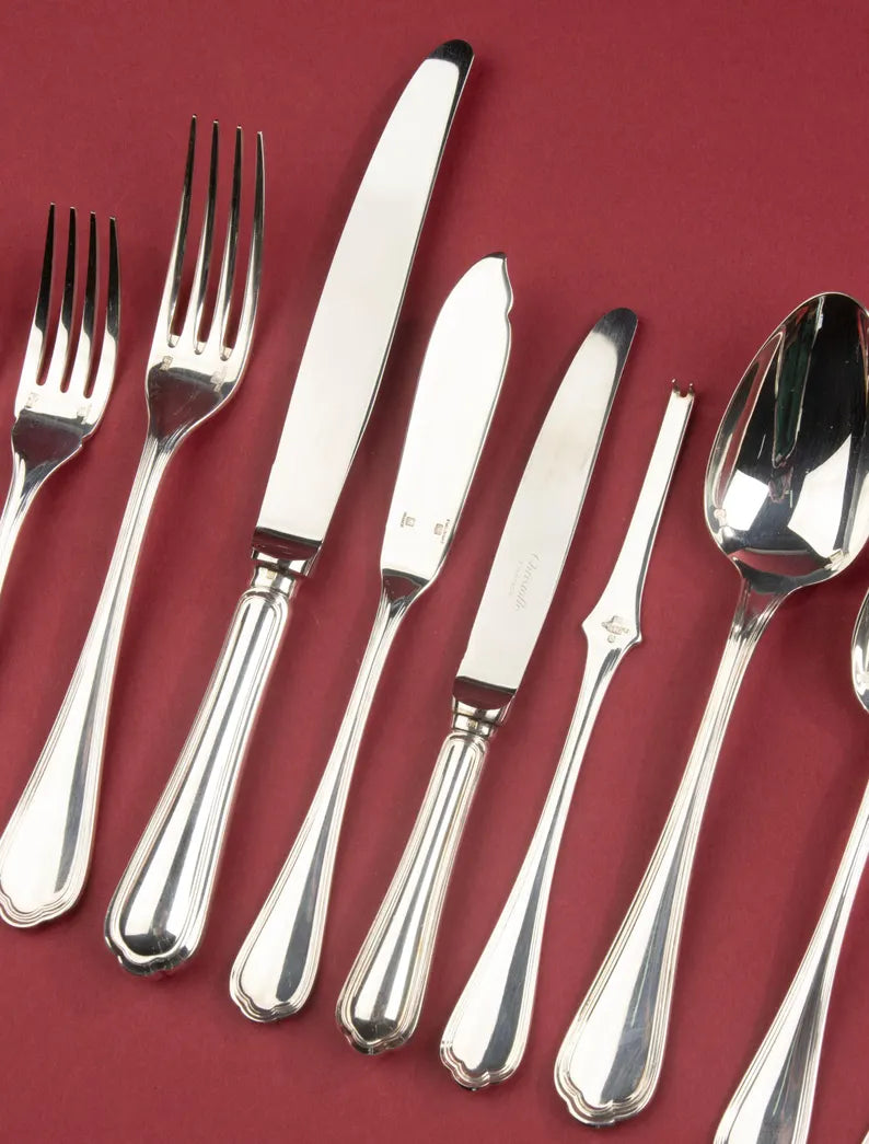Service de couverts Christofle pour 12 personnes