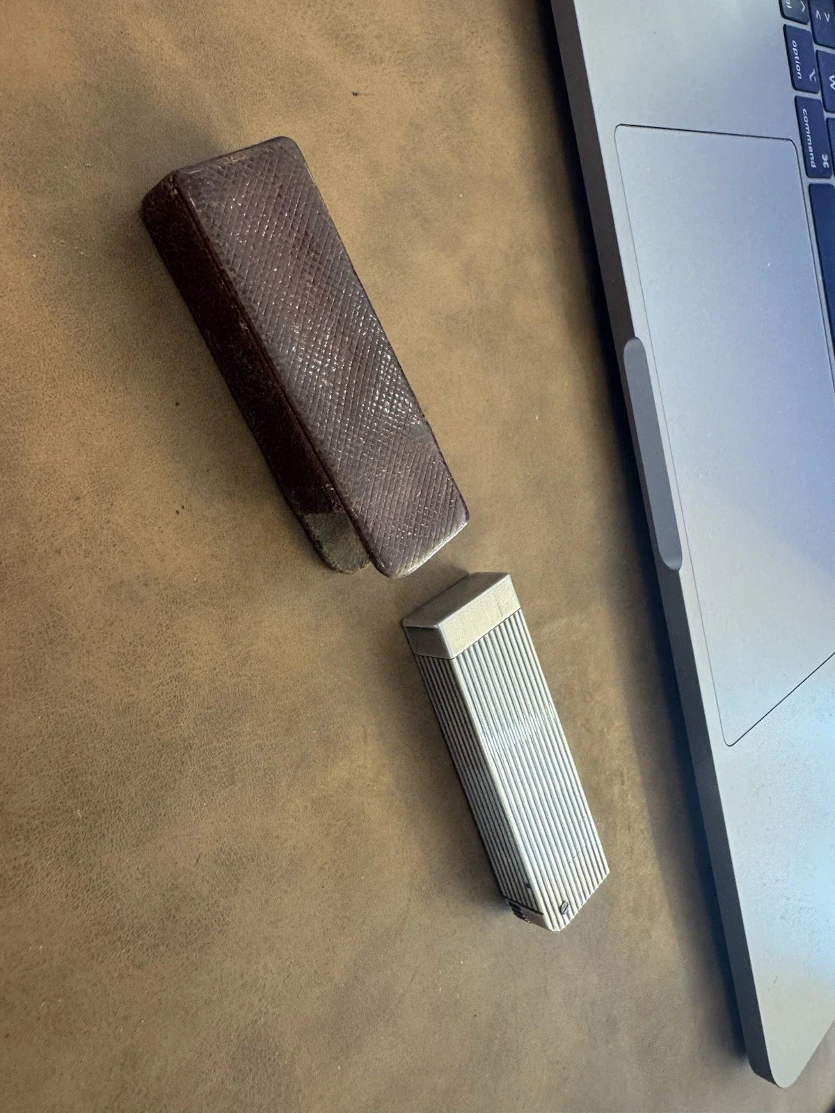 Briquet en argent minerve et tête de sanglier ancien à Système