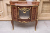 Commode antique en bois marqueté