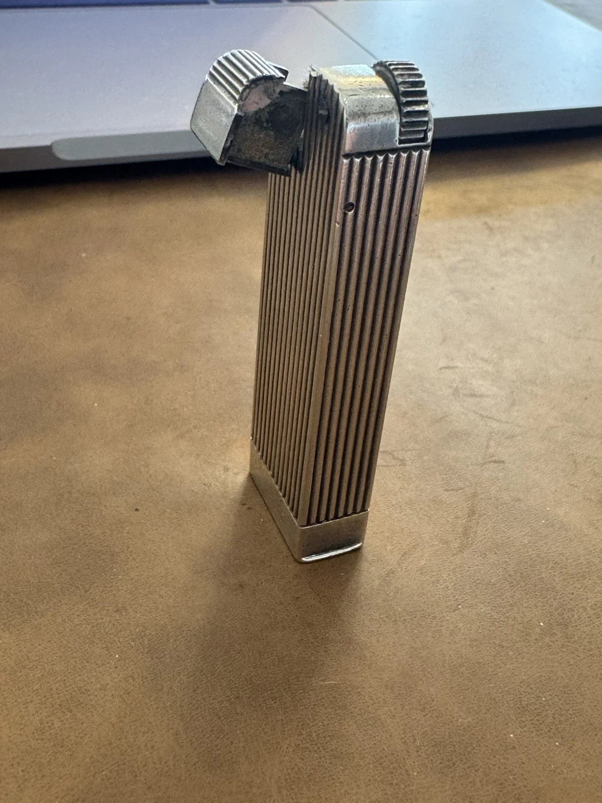 Briquet en argent minerve et tête de sanglier ancien à Système