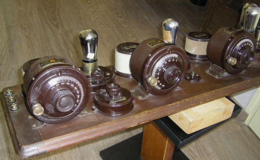Poste radio ancien