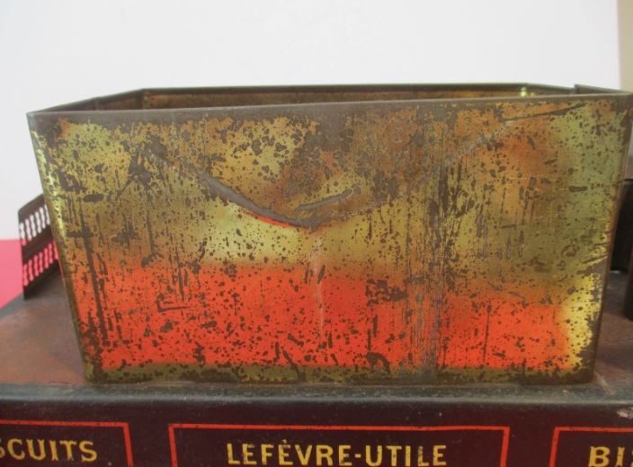 Boîte à biscuit vintage lefebvre