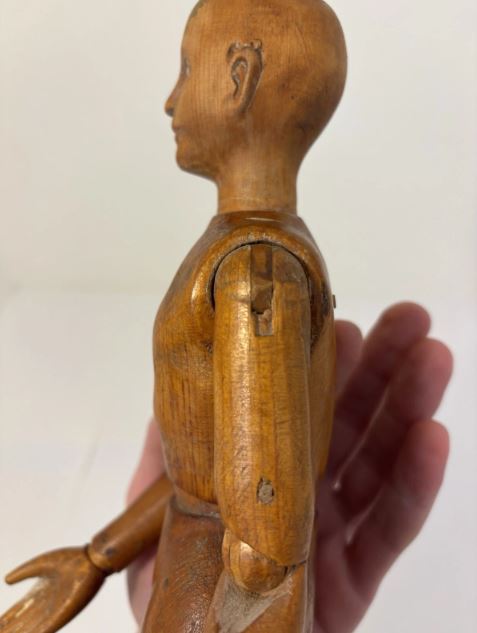 Mannequin ancien d'artiste articulé en bois