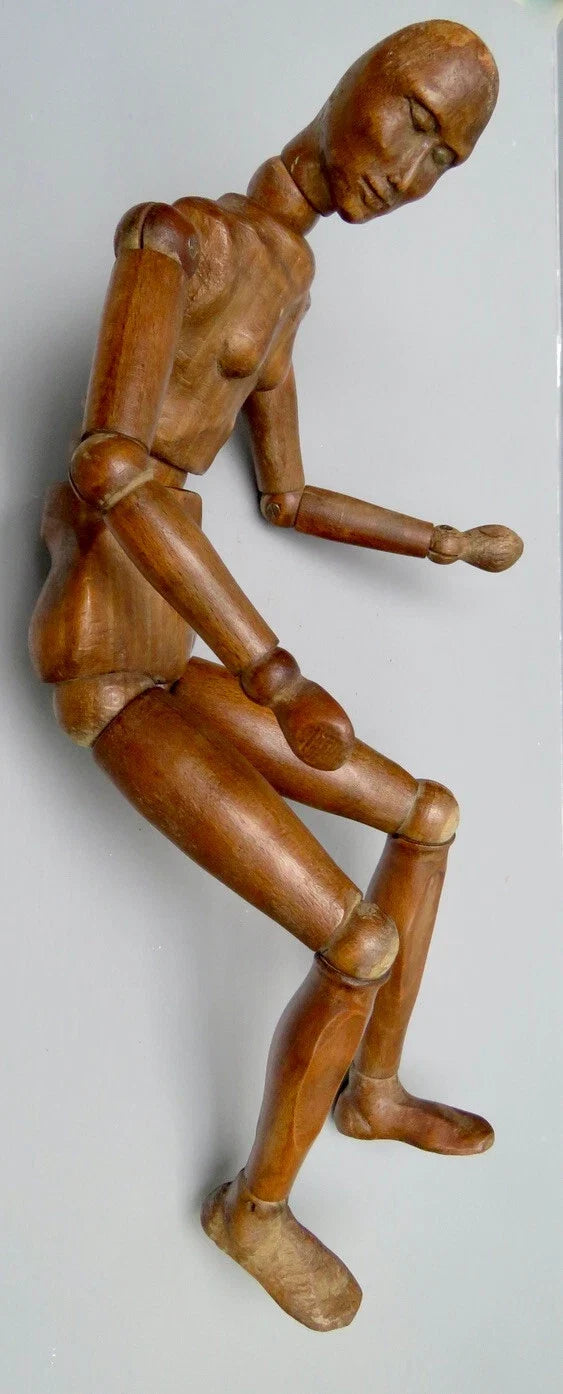 Mannequin d'artiste en bois féminin