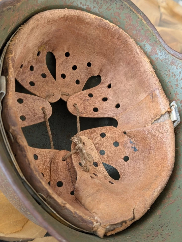 Casque allemand M40 authentique de la Seconde Guerre Mondiale