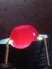 Ancien collier en bakélite rouge cerise