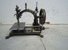 Ancienne machine a coudre manuelle