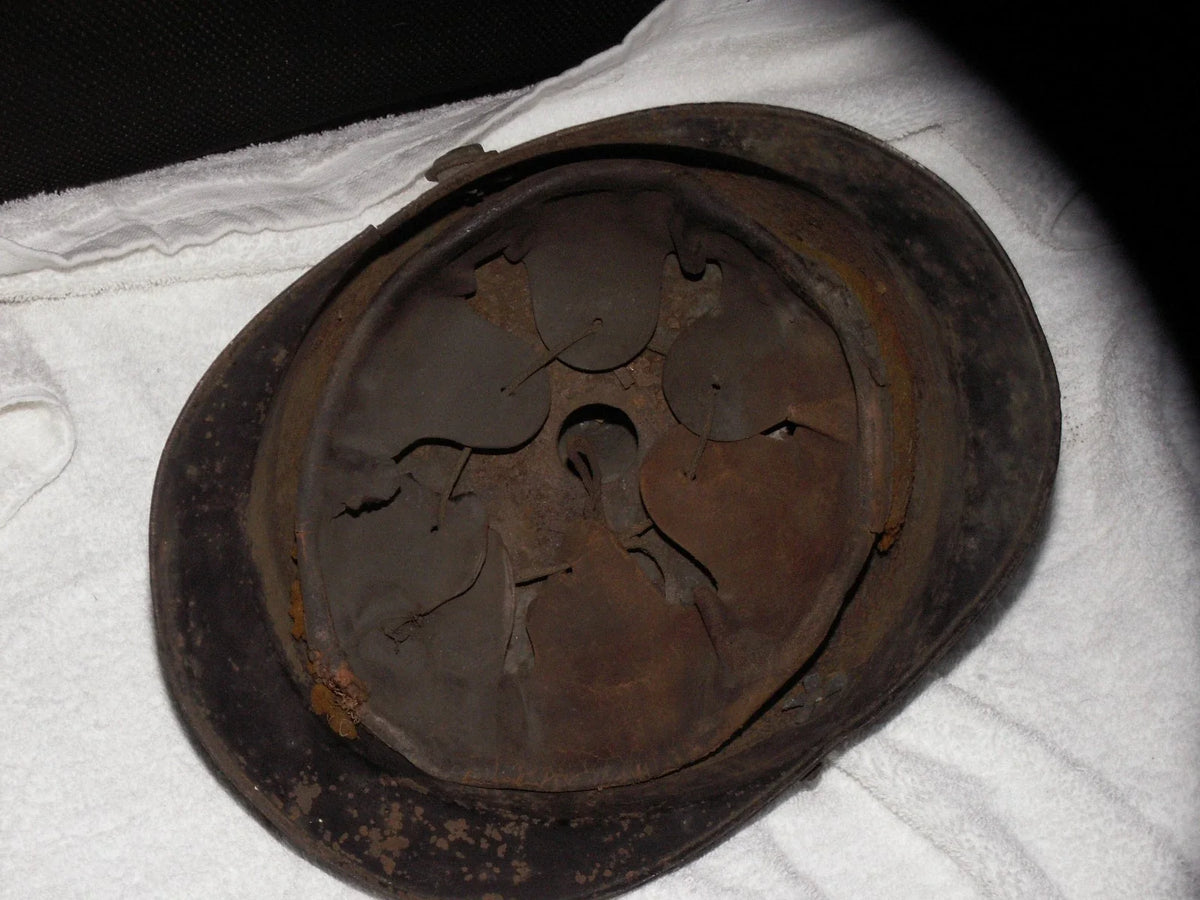Casque à pointe,spiked helmet,pickelhaube,dans son jus
