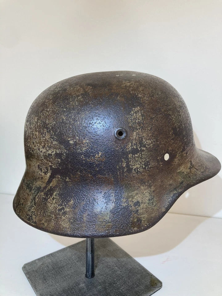Casque allemand camouflé Normandie