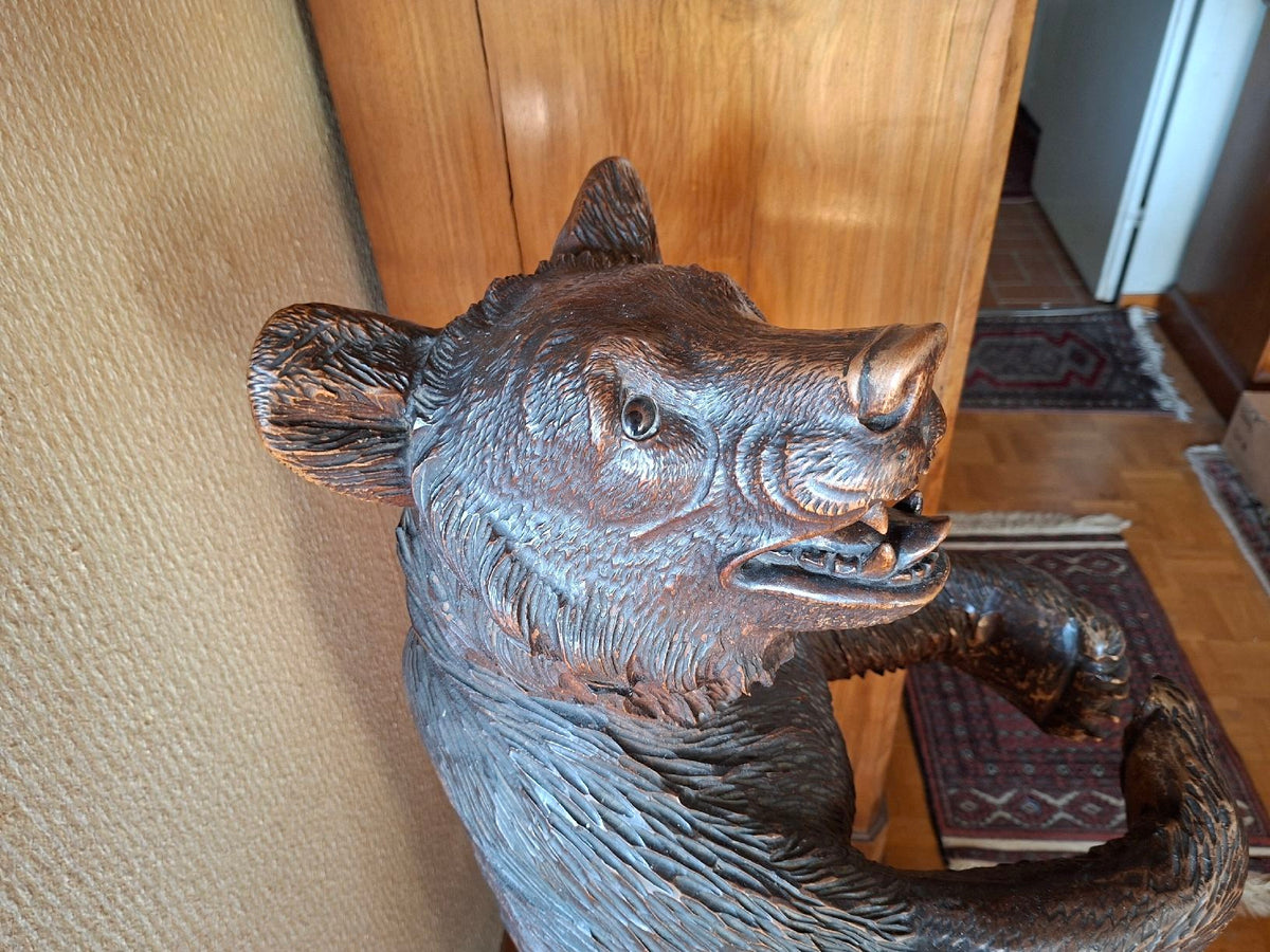 Sculpture ancien en bois ours