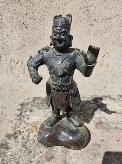 Statue guerrier antique