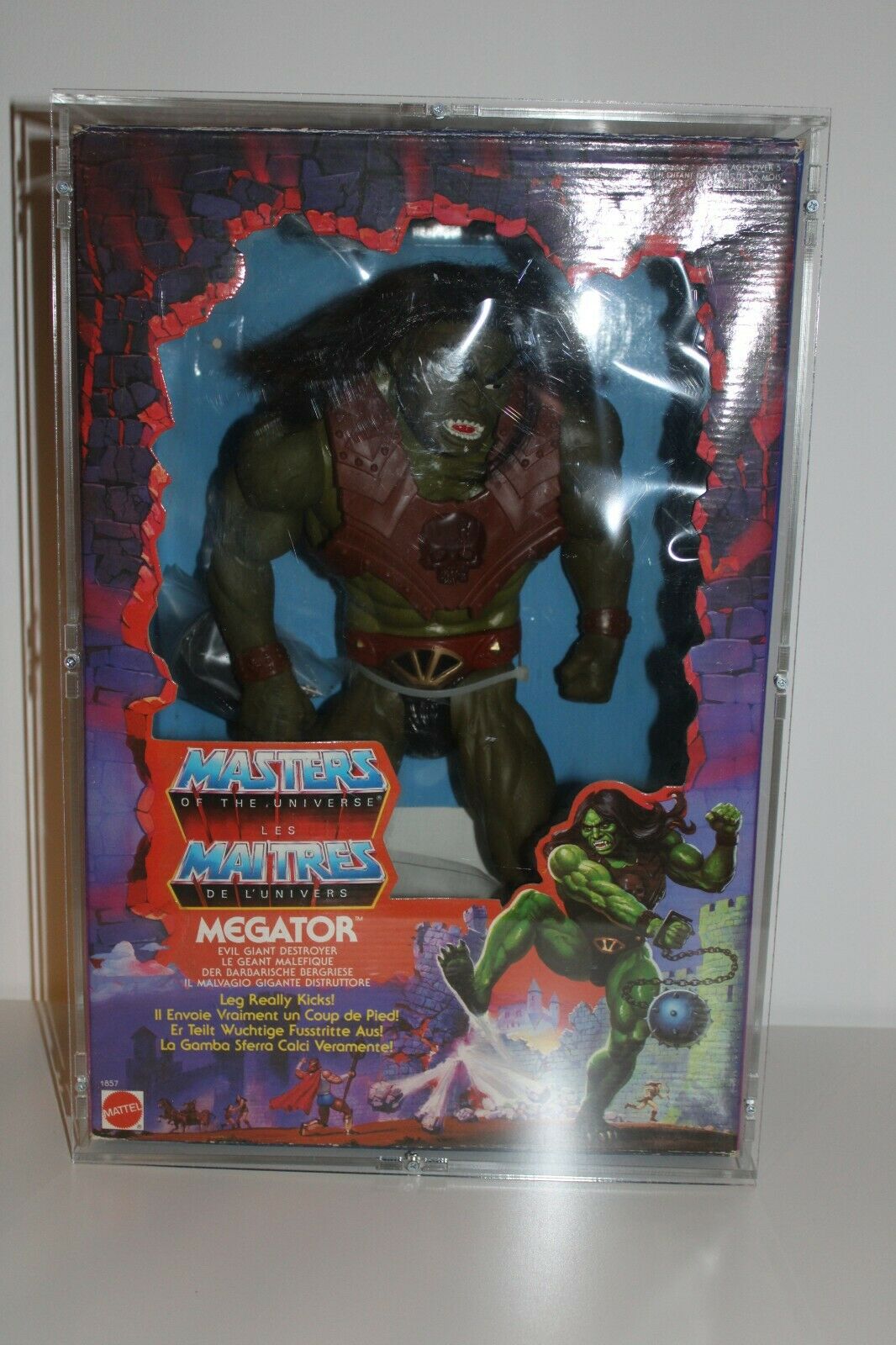 Figurine megator