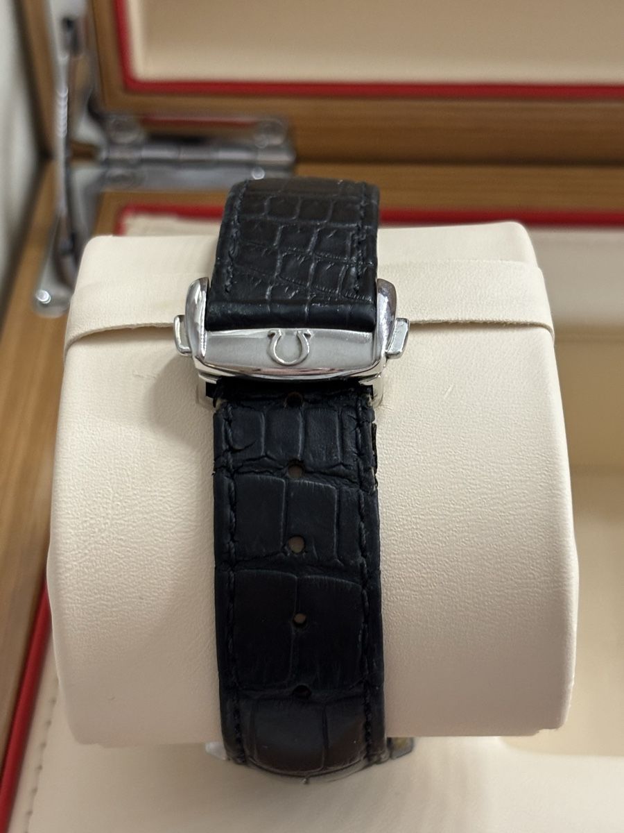 Montre Omega De Ville Hour Vision