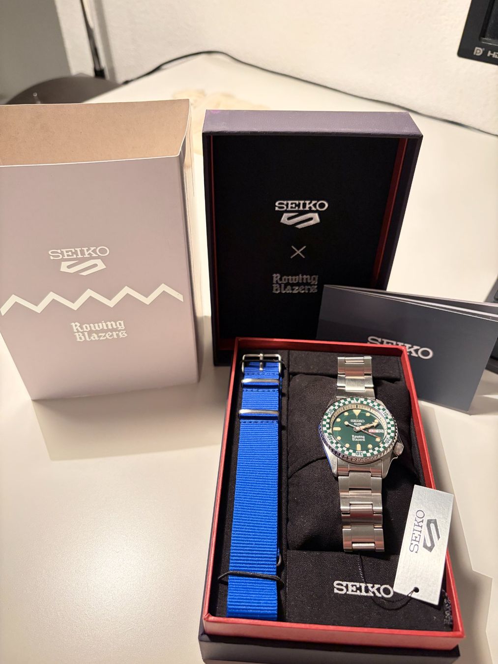 Collaboration exclusive Seiko × Rowing Blazers × Wind Vintage Montre de collection