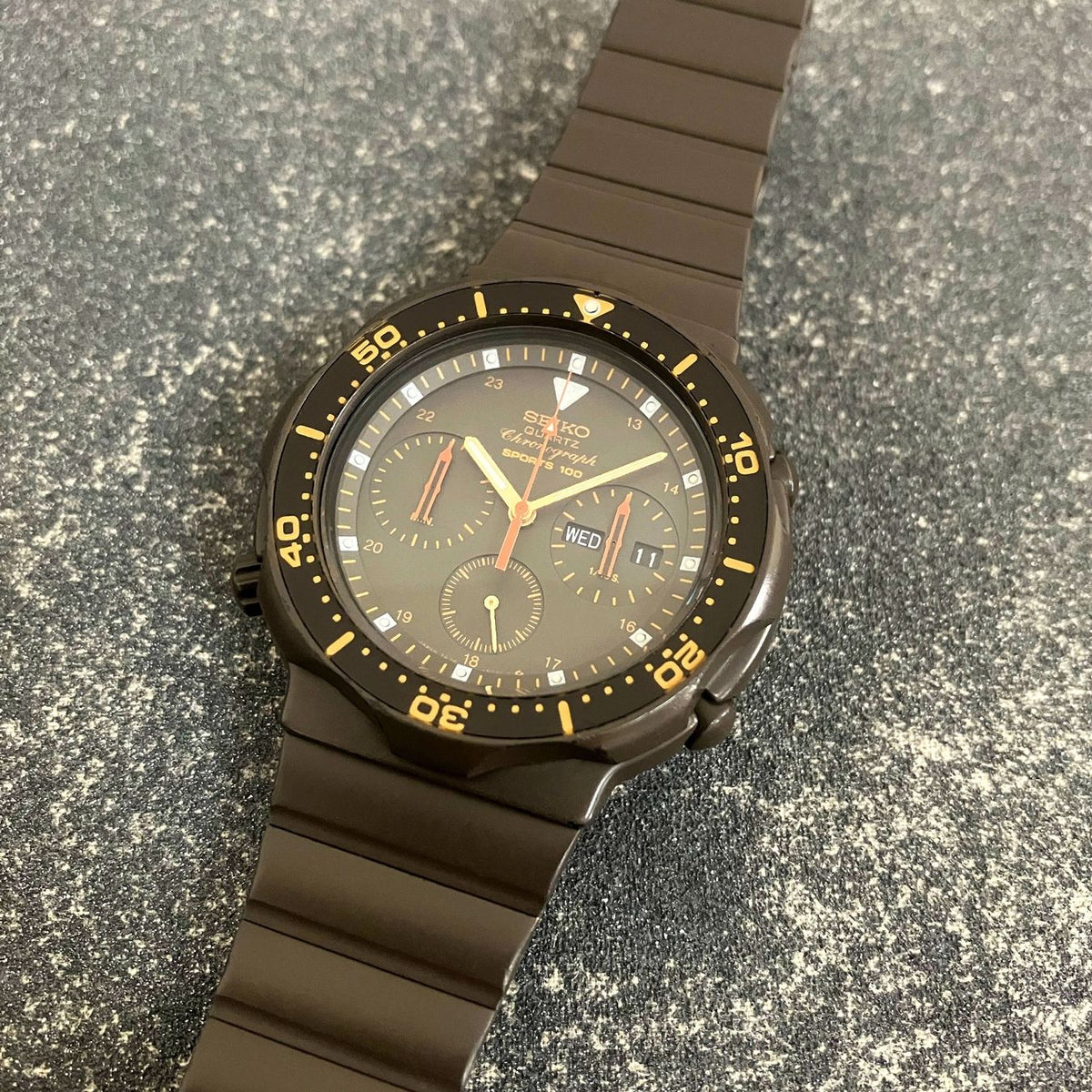 Chronographe SEIKO SPORTS 100 signé Giugiaro Design